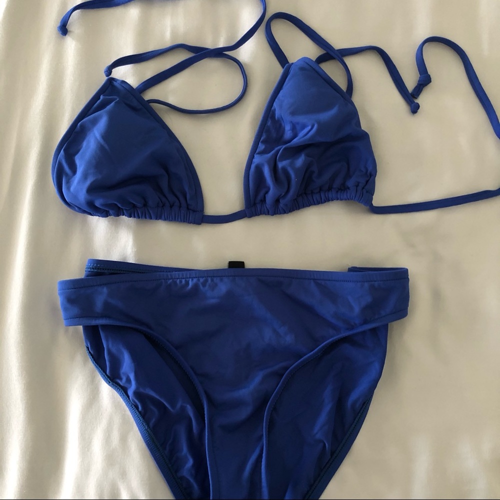 Triangle top string bikini - size L